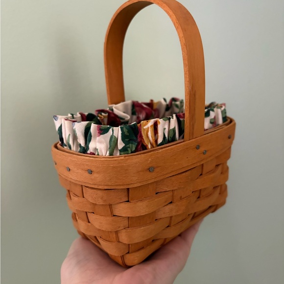 Longaberger Other - Longaberger 1995 Horizon Of Hope Basket With Liner Protector Signed Floral